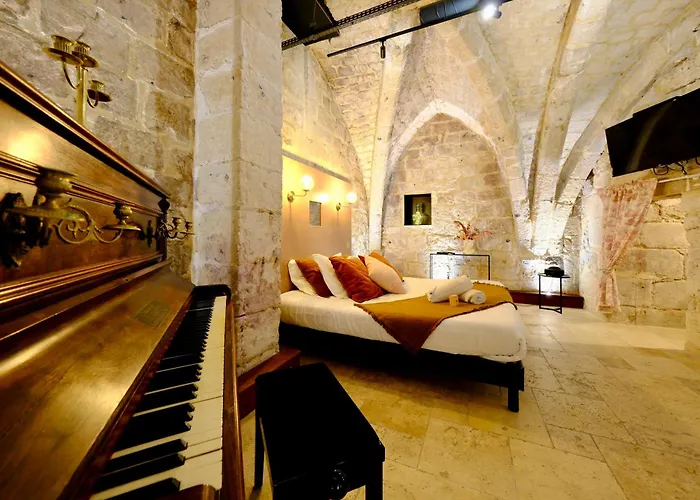 L\'Autel La Crypte Mysterieuse De Rouen - Sauna & Balneo