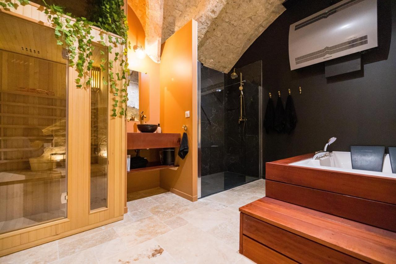 L'Autel La Crypte Mysterieuse De Rouen - Sauna & Balneo Apartment