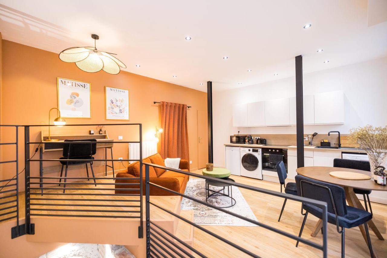 L'Autel La Crypte Mysterieuse De Rouen - Sauna & Balneo Appartement *