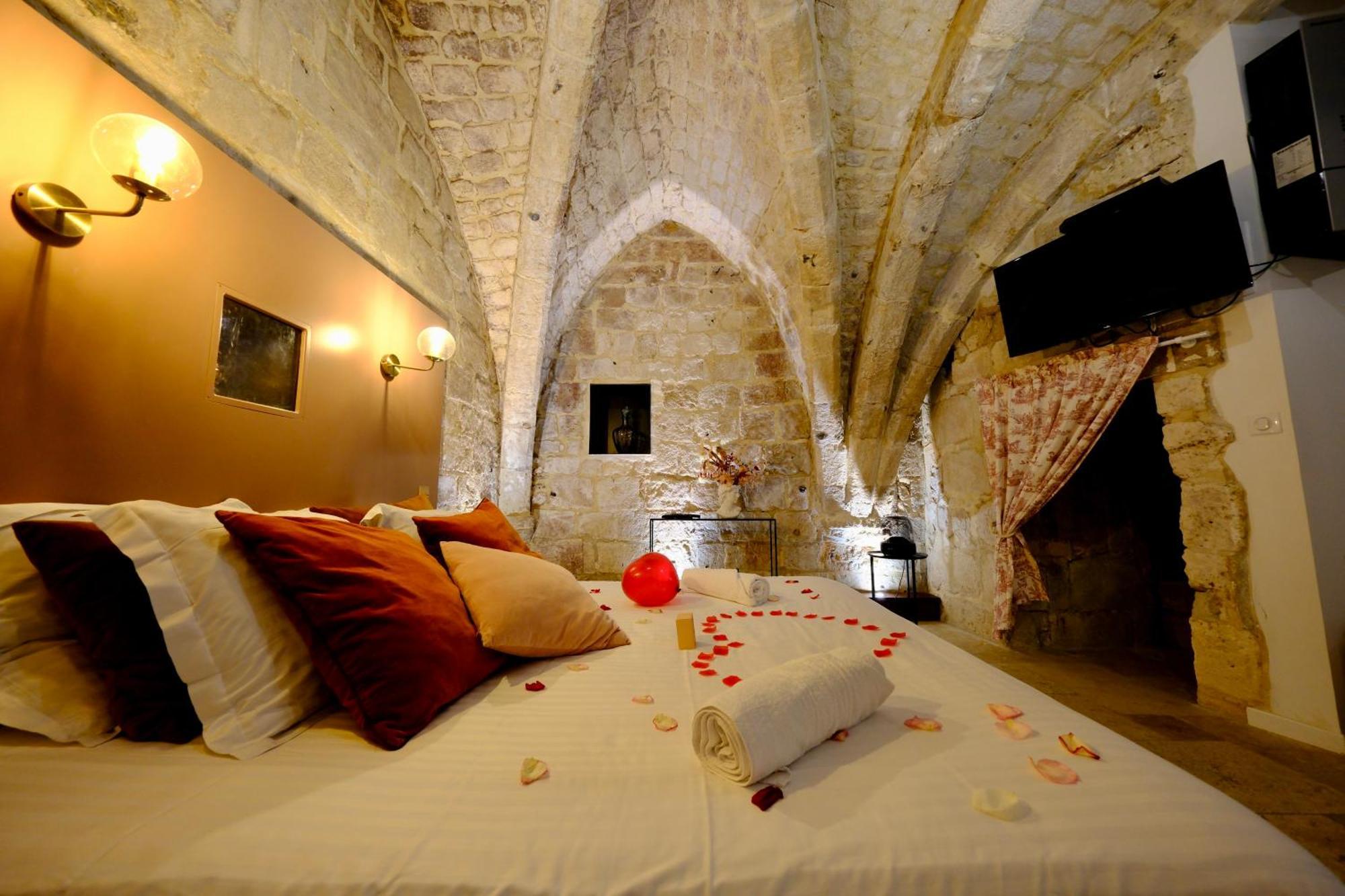 Apartment L'Autel La Crypte Mysterieuse De Rouen - Sauna & Balneo